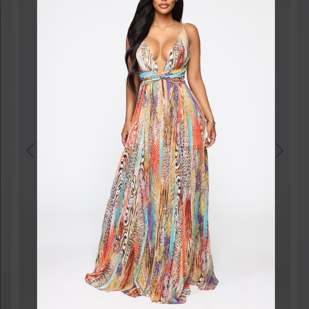 NWT fashion nova infinite beauty lace maxi dress